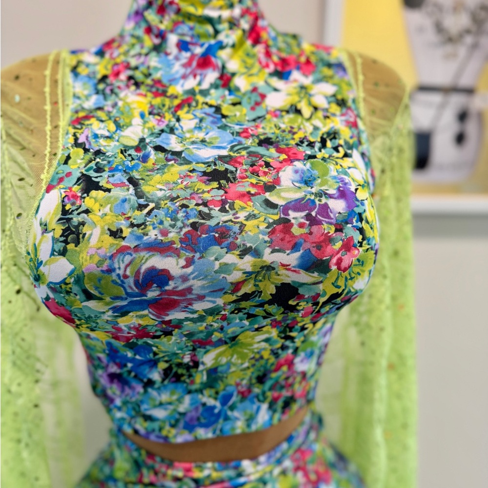 Floral Multicolor Custom Set